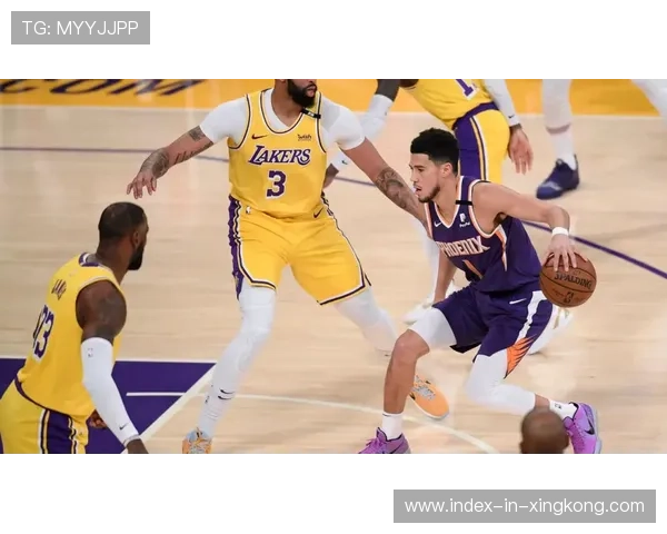 曼联前队医离队原因曝光阿莫林打造零伤病阵容引热议 曼联前队医离队原因曝光阿莫林打造零伤病阵容引热议