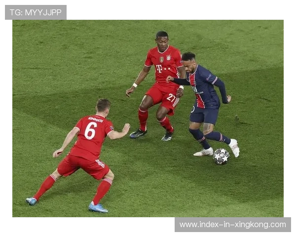 决赛预演！欧冠迎来榜首之争，巴黎运气糟糕，拜仁气势完胜，欧冠决赛拜仁巴黎你支持谁