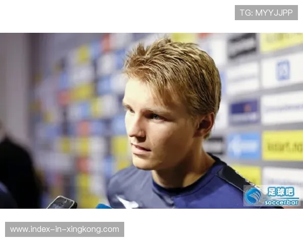 奥德加德中场调度如指挥官，阿森纳节奏掌控到位